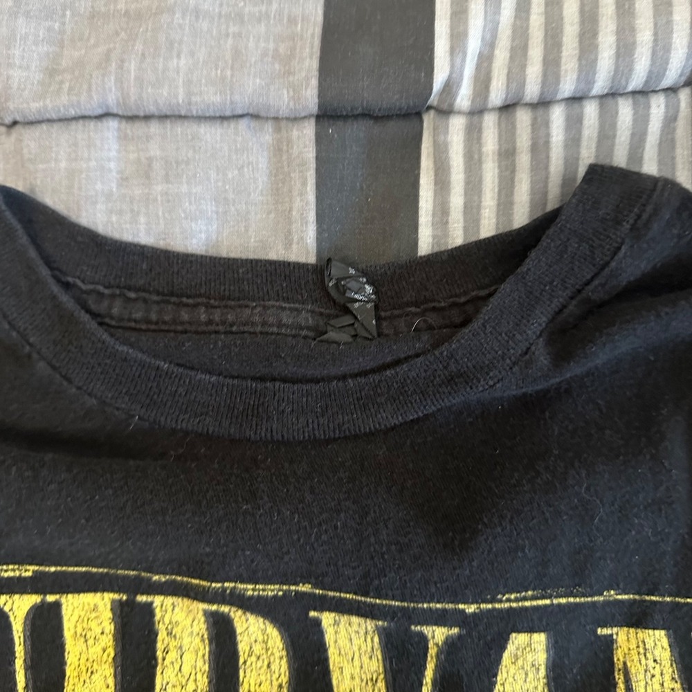 Nirvana Nevermind Smile Classic Grunge Black Vintage T-Shirt Size Medium - Picture 4 of 4